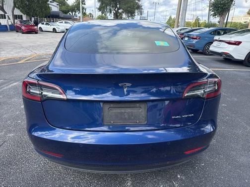 Deep Blue Metallic 2021 Tesla Model 3 Long Range