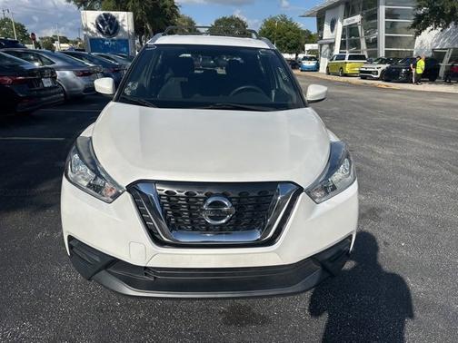 2018 Nissan Kicks SV