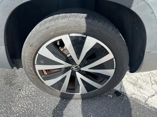 2022 Volkswagen Taos SE