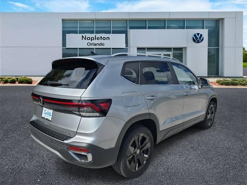 2025 Volkswagen Taos SE