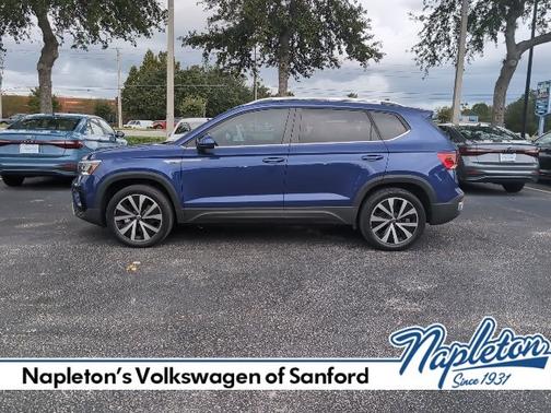2022 Volkswagen Taos SE