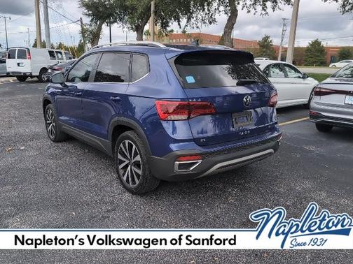 2022 Volkswagen Taos SE