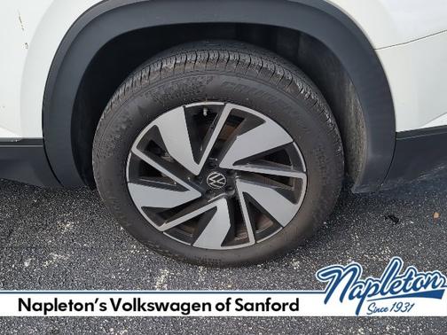 2024 Volkswagen Atlas 2.0T SE w/Technology