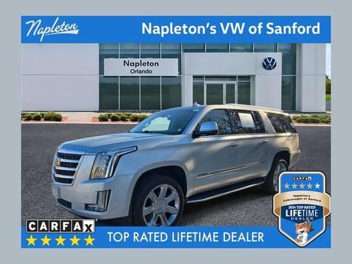 Radiant Silver Metallic 2019 Cadillac Escalade ESV Luxury