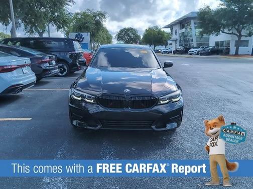 Black Sapphire Metallic 2020 BMW 330 i