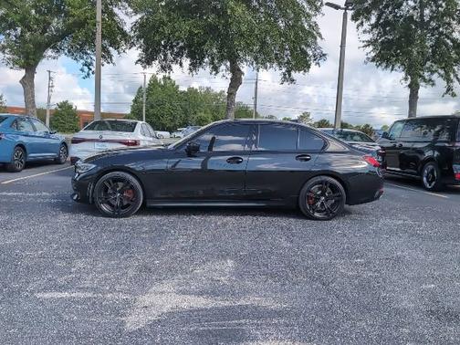 Black Sapphire Metallic 2020 BMW 330 i