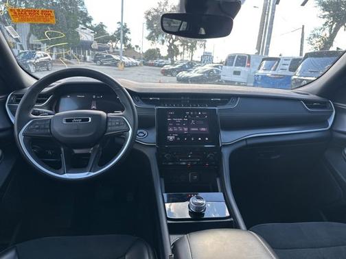 2024 Jeep Grand Cherokee Altitude