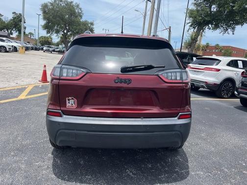 2021 Jeep Cherokee Altitude