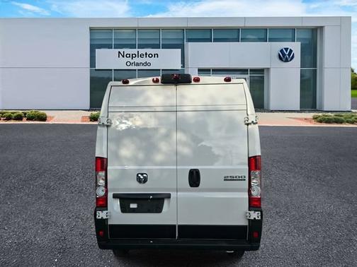 Bright White Clearcoat 2024 RAM ProMaster 2500 High Roof