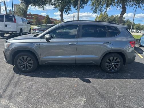 2022 Volkswagen Taos S