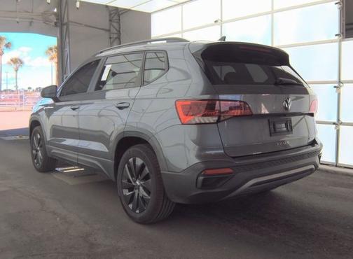 2022 Volkswagen Taos S