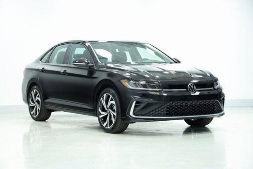 2025 Volkswagen Jetta SEL