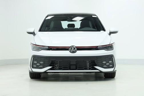 2025 Volkswagen Golf GTI SE