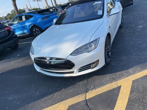 2016 Tesla Model S P90D