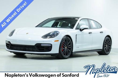 2020 Porsche Panamera GTS