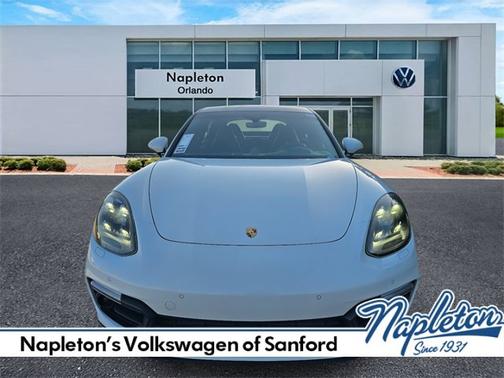 2020 Porsche Panamera GTS