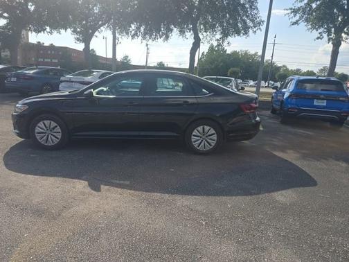 Black Uni 2019 Volkswagen Jetta 1.4T S