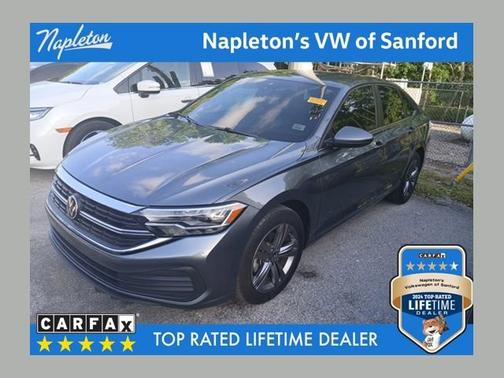 Gray 2023 Volkswagen Jetta SE