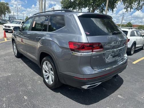 2022 Volkswagen Atlas 3.6L V6 SE w/Technology
