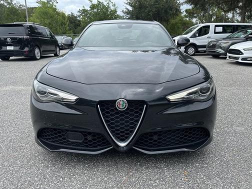 2022 Alfa Romeo Giulia Ti
