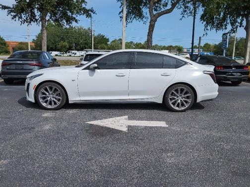 2022 Cadillac CT5 Sport