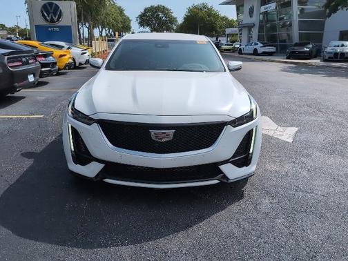 2022 Cadillac CT5 Sport