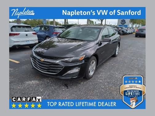 Mosaic Black Metallic 2022 Chevrolet Malibu 1LS