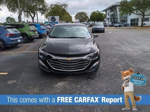Mosaic Black Metallic 2022 Chevrolet Malibu 1LS