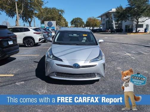 2022 Toyota Prius XLE