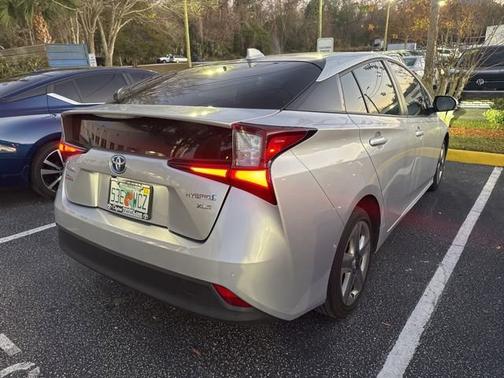 2022 Toyota Prius XLE