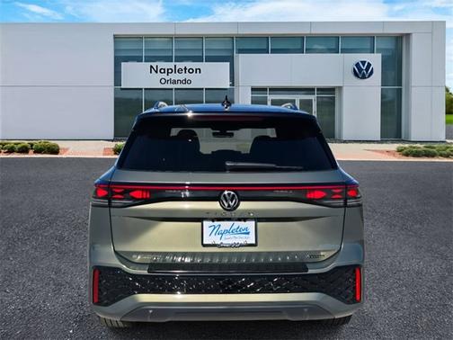 2026 Volkswagen Tiguan SEL R-Line Turbo