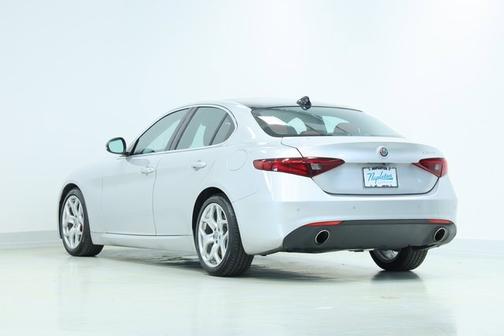 2021 Alfa Romeo Giulia Ti