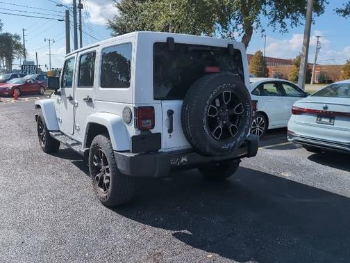 2017 Jeep Wrangler Unlimited Smoky Mountain