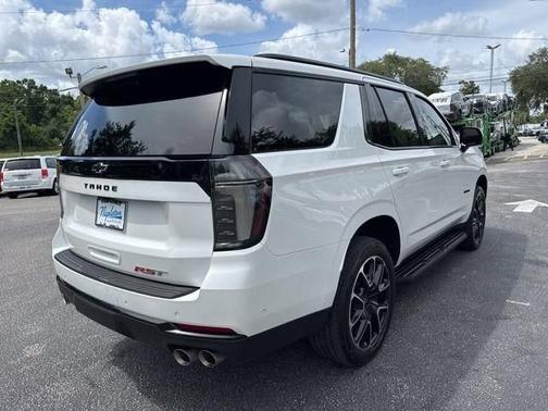 Iridescent Pearl Tricoat 2025 Chevrolet Tahoe RST
