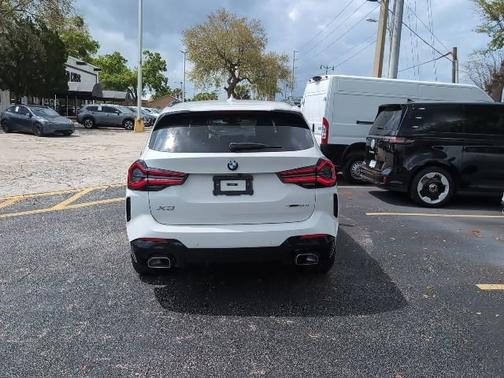 Alpine White 2024 BMW X3 sDrive30i