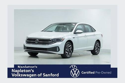White 2023 Volkswagen Jetta SEL