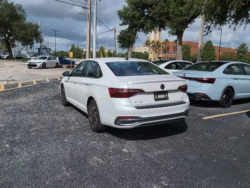 White 2023 Volkswagen Jetta SEL