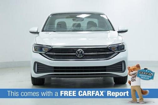 White 2023 Volkswagen Jetta SEL