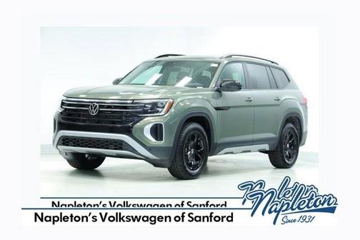 Green Pearl 2026 Volkswagen Atlas 2.0T Peak Edition