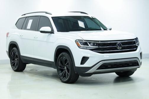2023 Volkswagen Atlas 2.0T SE w/Technology