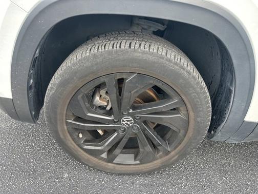 2023 Volkswagen Atlas 2.0T SE w/Technology