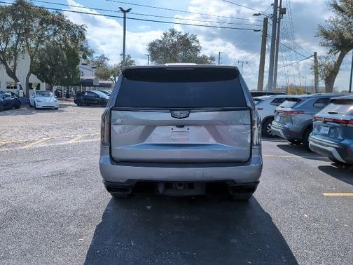 2022 Cadillac Escalade Premium Luxury