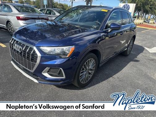 2022 Audi Q3 Premium