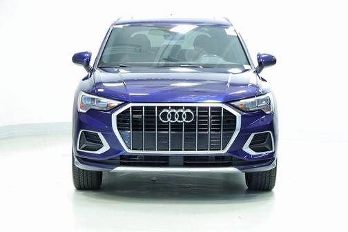2022 Audi Q3 Premium