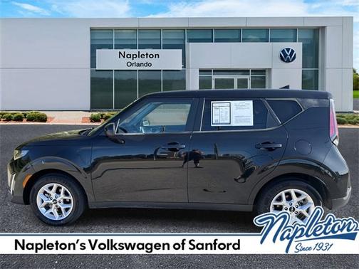 2024 Kia Soul LX