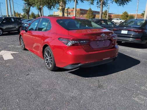 2023 Toyota Camry XLE