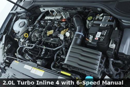 2022 Volkswagen Golf GTI SE