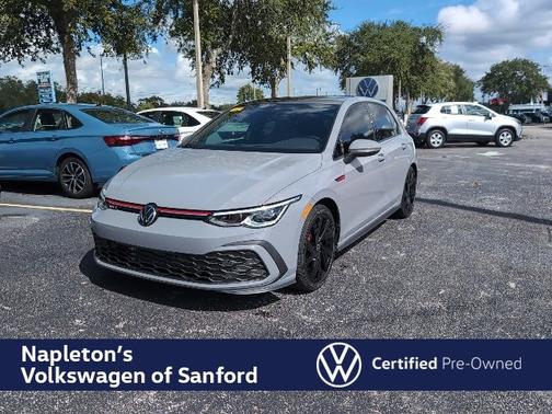 2022 Volkswagen Golf GTI SE