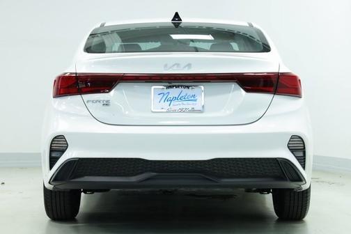 2022 Kia Forte FE