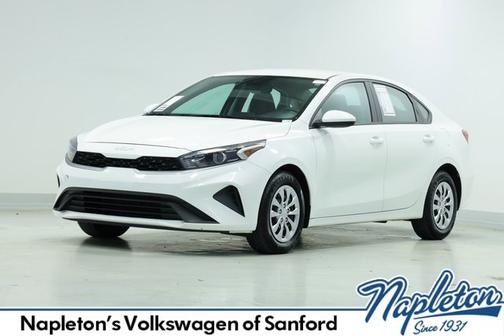 2022 Kia Forte FE